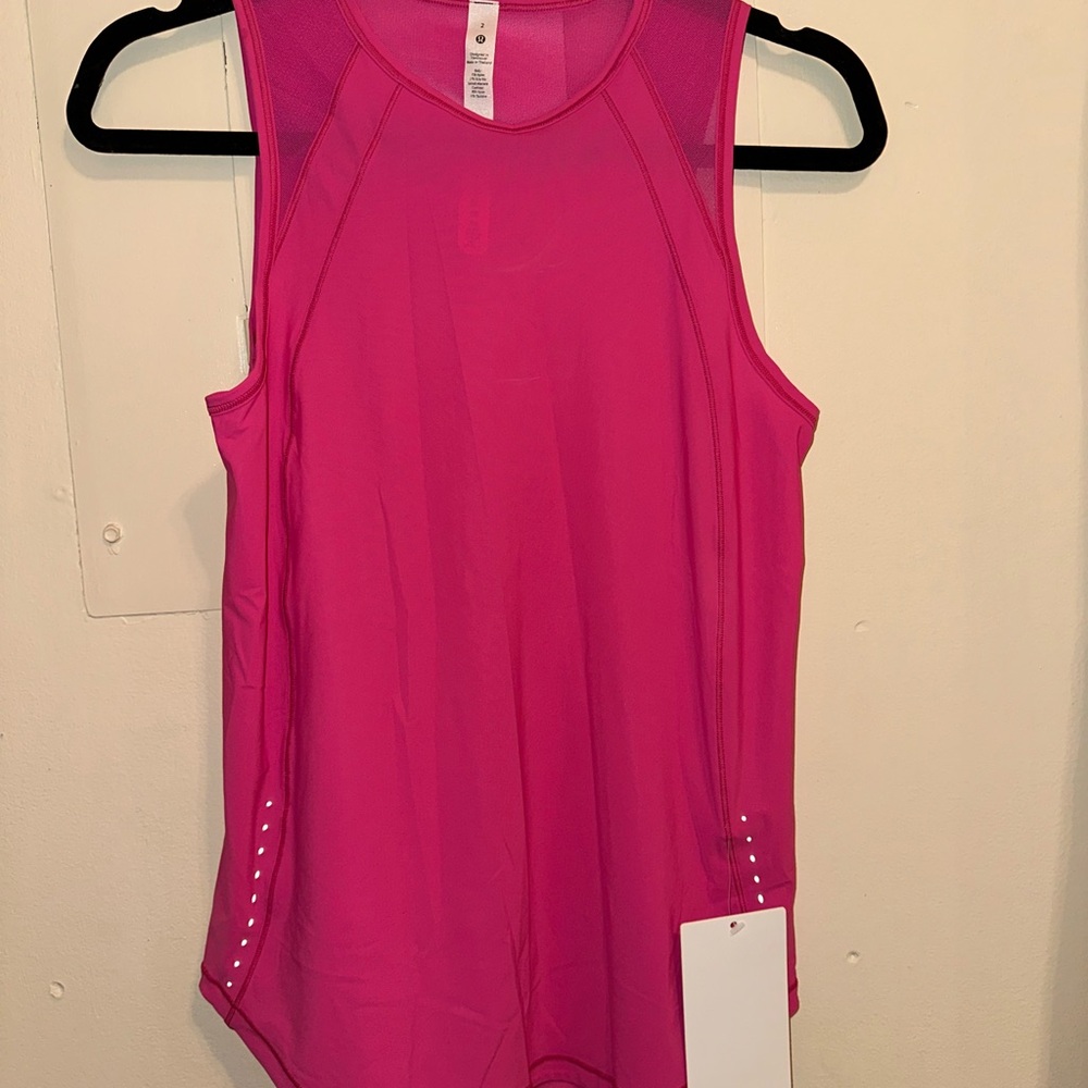 Lulu Lemon Sculpt Tank NWT